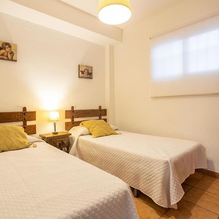 Bahia 327 Apartment เนร์คา ภายนอก รูปภาพ